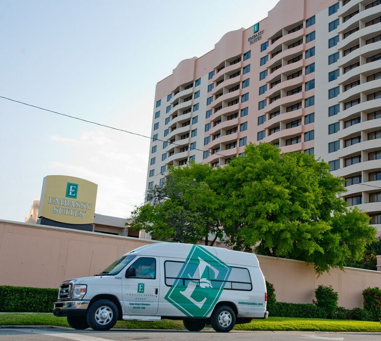 Hotel Embassy Suites By Hilton Tampa Airport Westshore