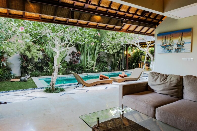Desa Di Bali Villas