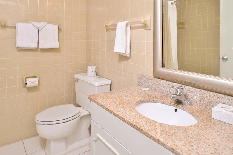 Hotel Americas Best Value Inn & Suites St. Cloud