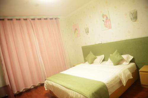 Emeishan Hostel C