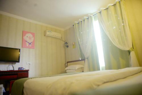 Emeishan Hostel C