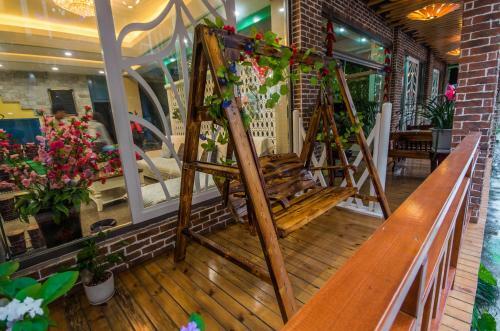 Shanshen Hotel
