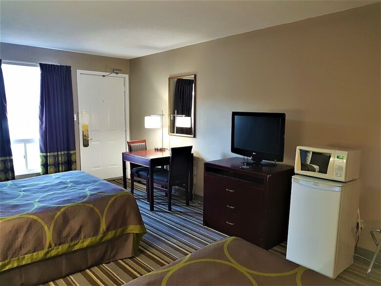 Hotel Super 8 By Wyndham Parry Sound