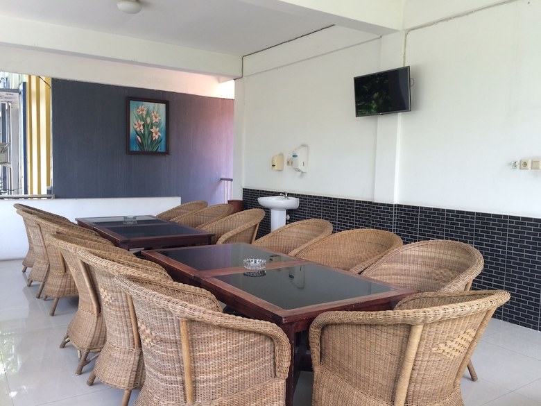 Crown Hotel