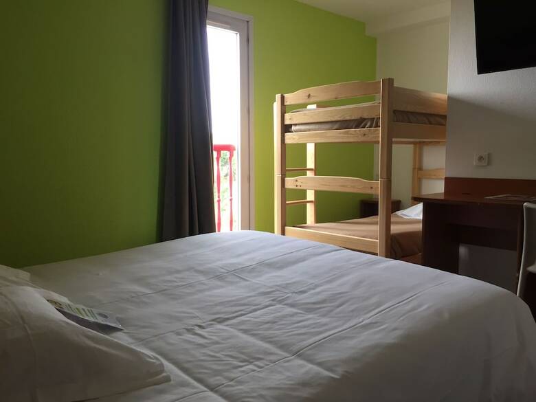 Brit Hotel Essentiel Troyes A�roport