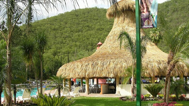 Hotel Bah�a Escondida