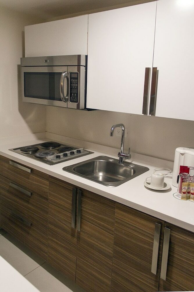 Hotel Bah�a Escondida