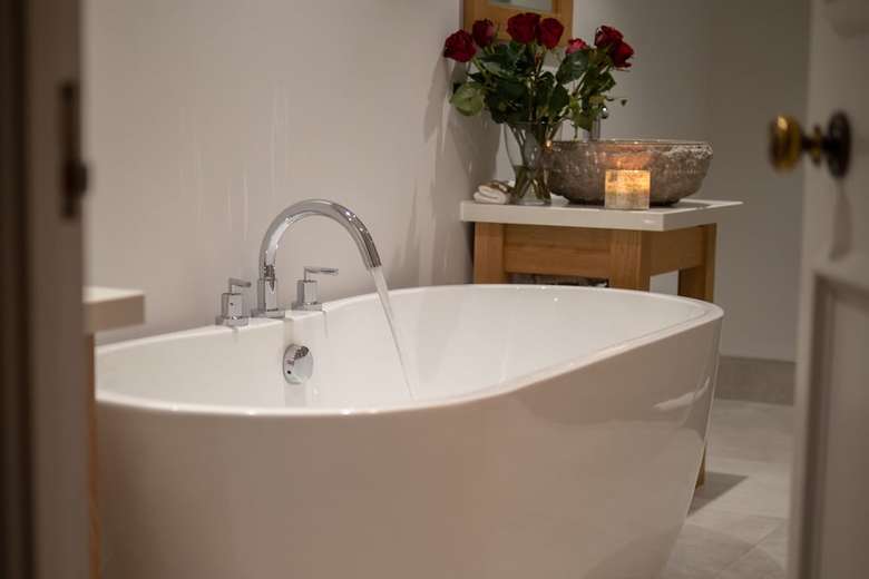 Barnett Hill - Luxury Hotel