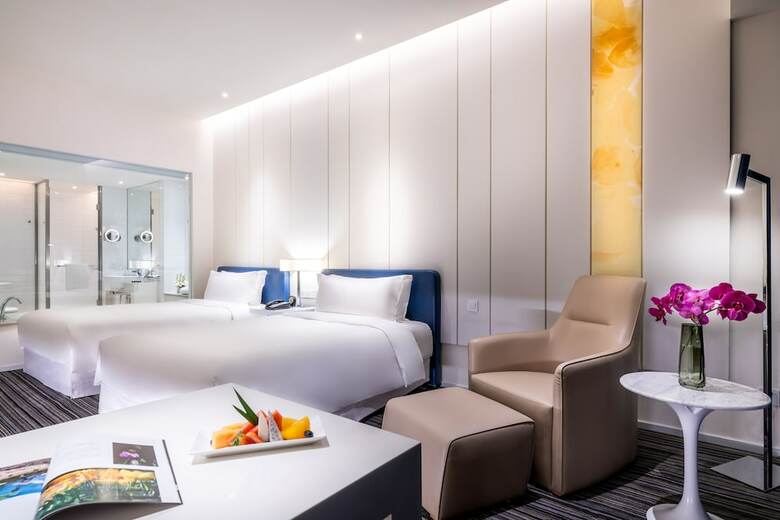 Grand Mercure Shanghai Century Park Hotel