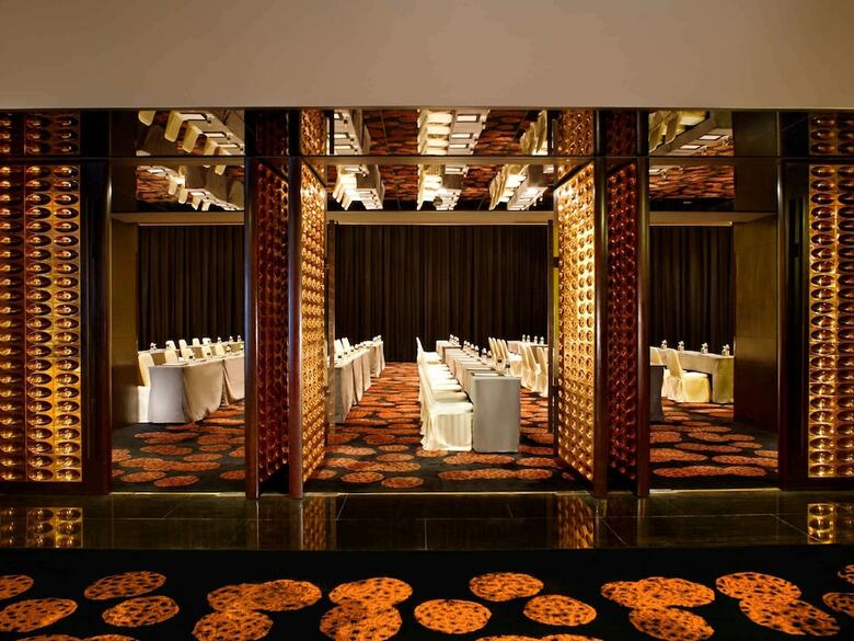Grand Mercure Shanghai Century Park Hotel