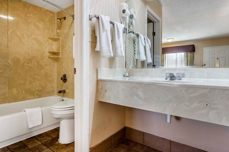 Hotel Rodeway Inn