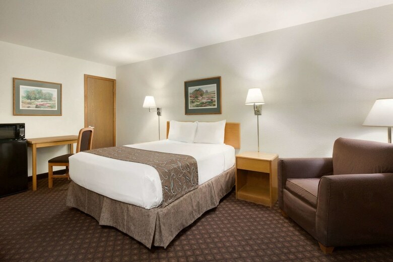 Hotel Travelodge By Wyndham Belen