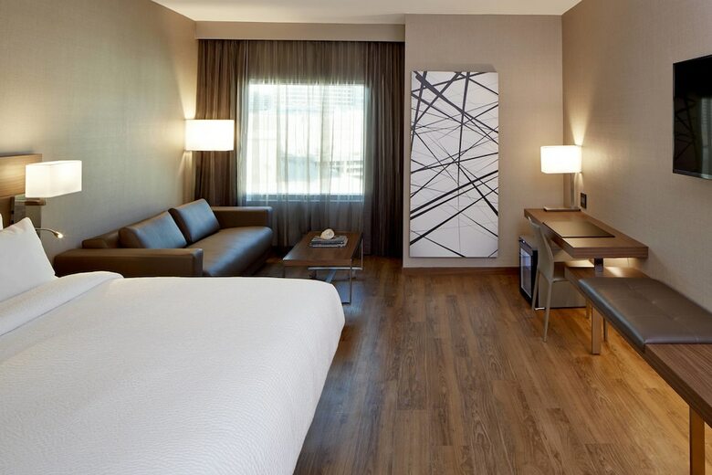 AC Hotel Atlanta Buckhead At Phipps Plaza
