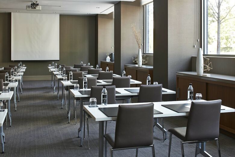 AC Hotel Atlanta Buckhead At Phipps Plaza