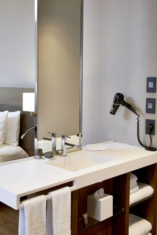 AC Hotel Atlanta Buckhead At Phipps Plaza
