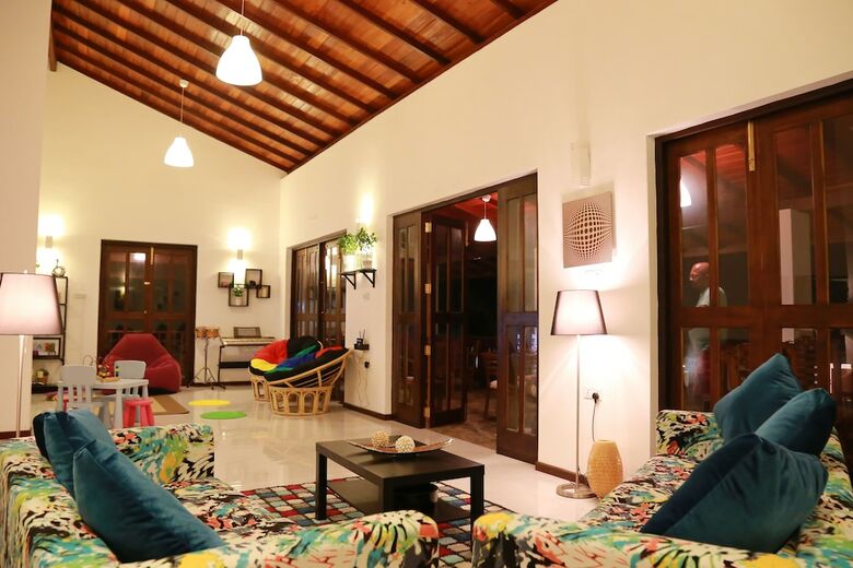 Villa Hikka Resort