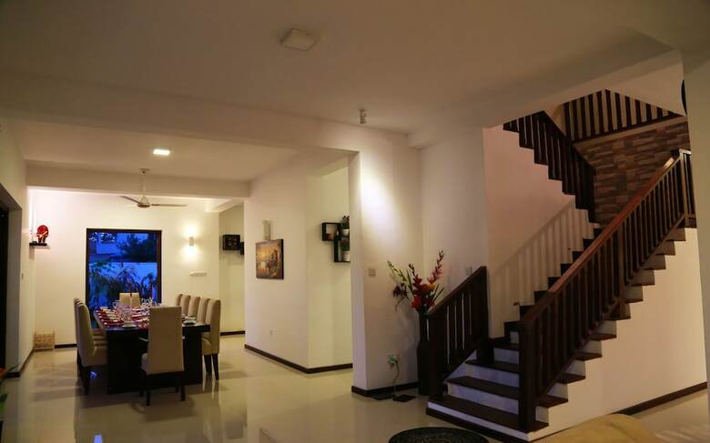 Villa Hikka Resort