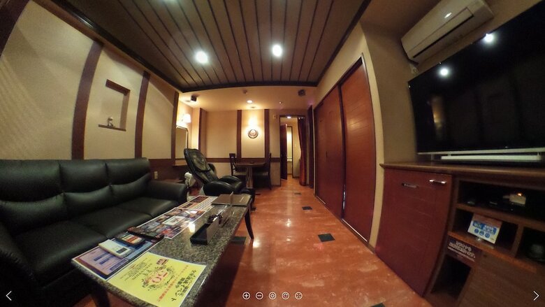 Hotel Cache - Adults Only