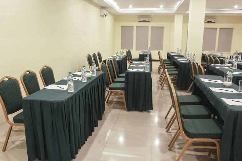 Hotel D'inn Rungkut Juanda - Surabaya