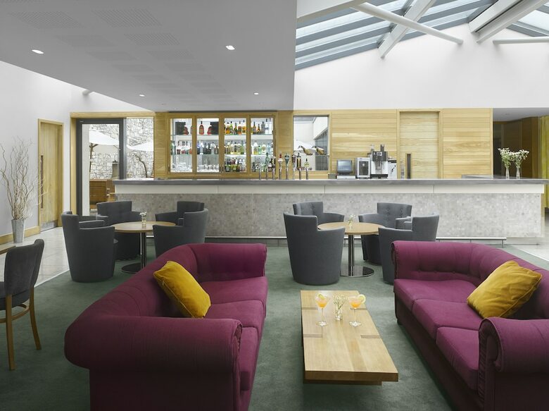 Hotel Farnham Estate Spa & Golf Resort