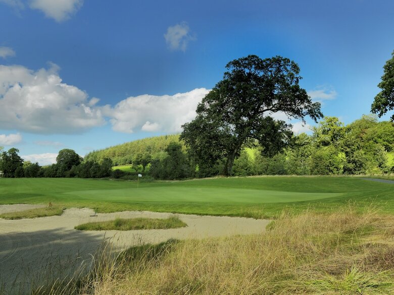 Hotel Farnham Estate Spa & Golf Resort