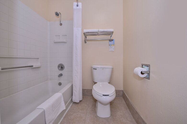 Hotel Quality Inn Lake Elsinore I-15