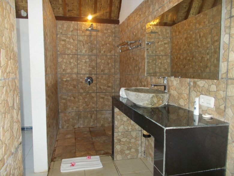 Hotel Blue Monkey Villas Resort & Ocean View