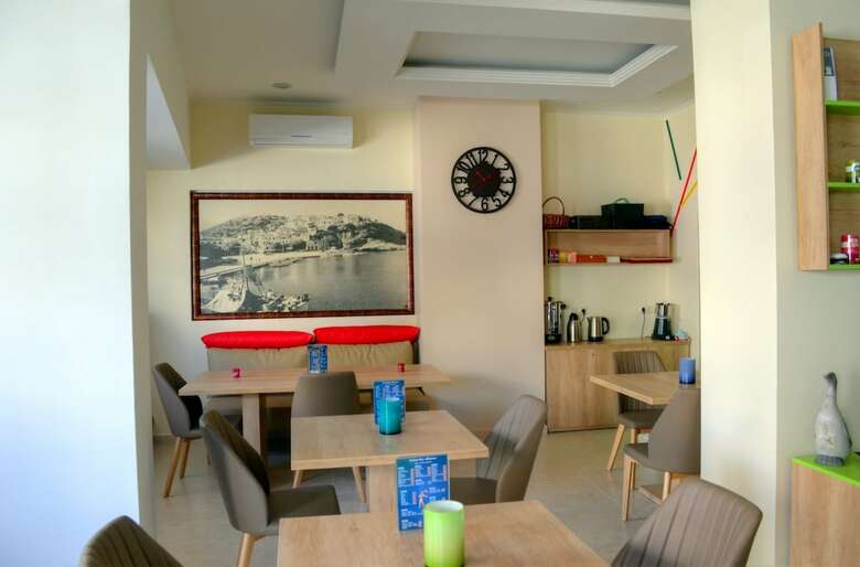 Hotel Minos