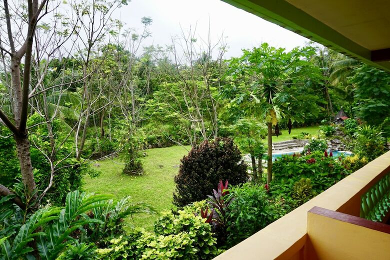 Hotel Theview Camiguin