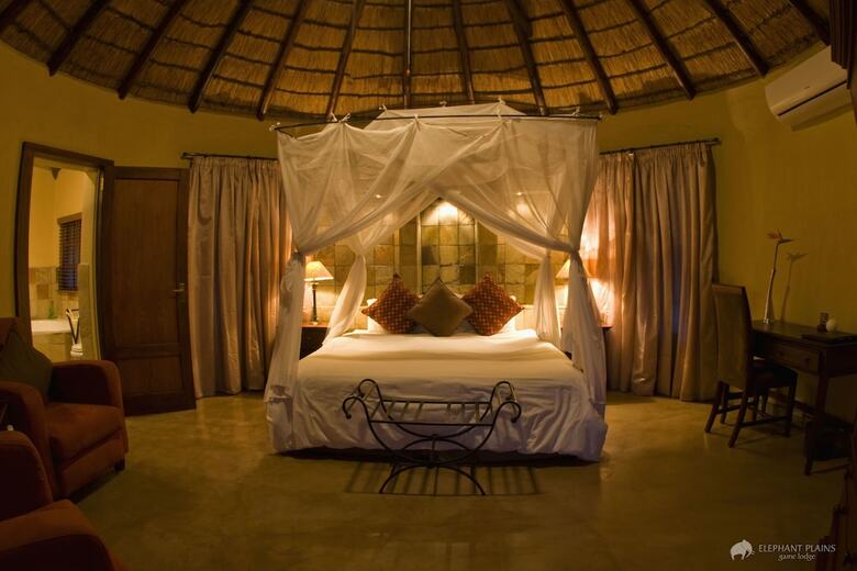 Posada Elephant Plains Game Lodge