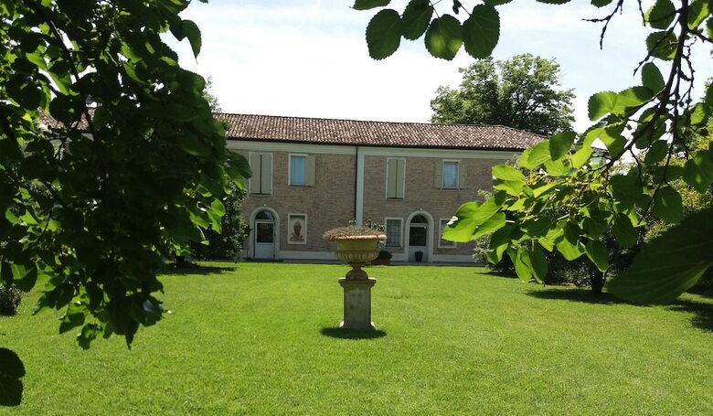Hotel Relais Villa Roncuzzi