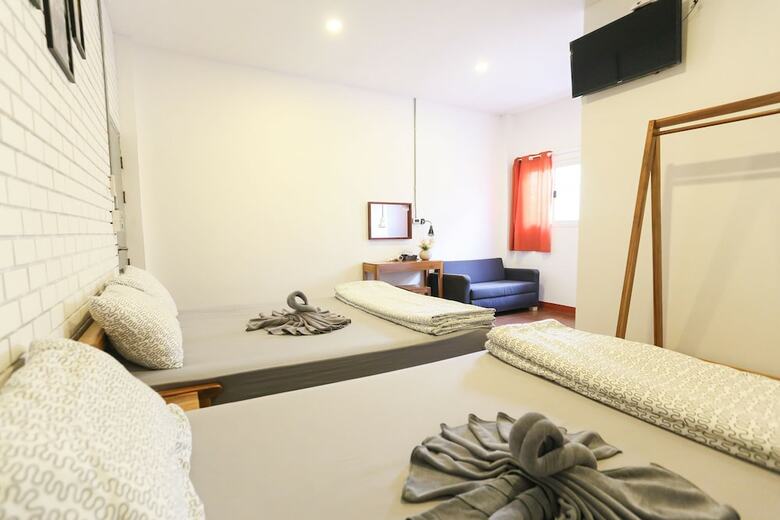Hotel The Garage