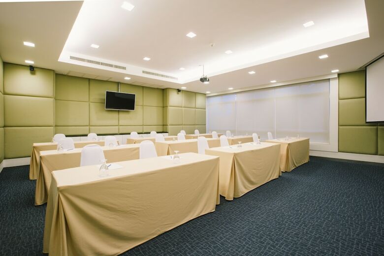 Aparthotel Jasmine Resort Hotel & Serviced Apartment