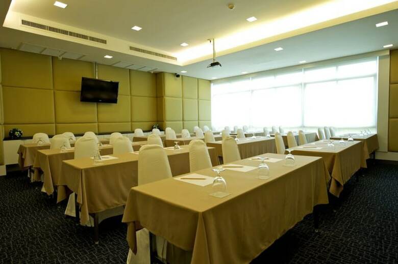 Aparthotel Jasmine Resort Hotel & Serviced Apartment