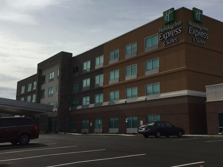 Hotel Holiday Inn Express & Suites Danville