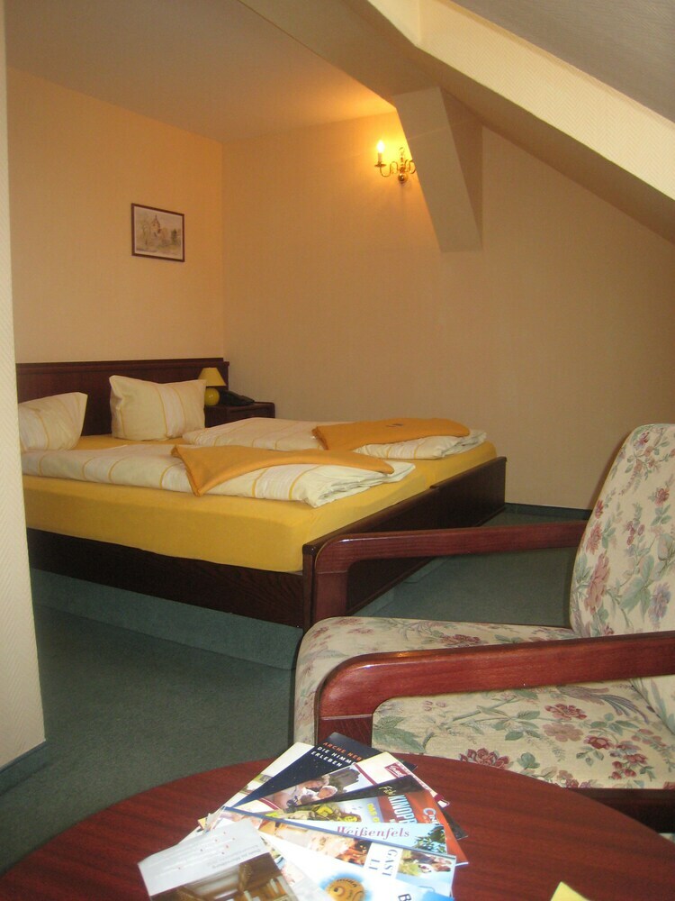 Hotel Sch�ne Aussicht