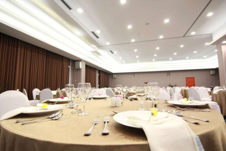 Grand Tebu Hotel