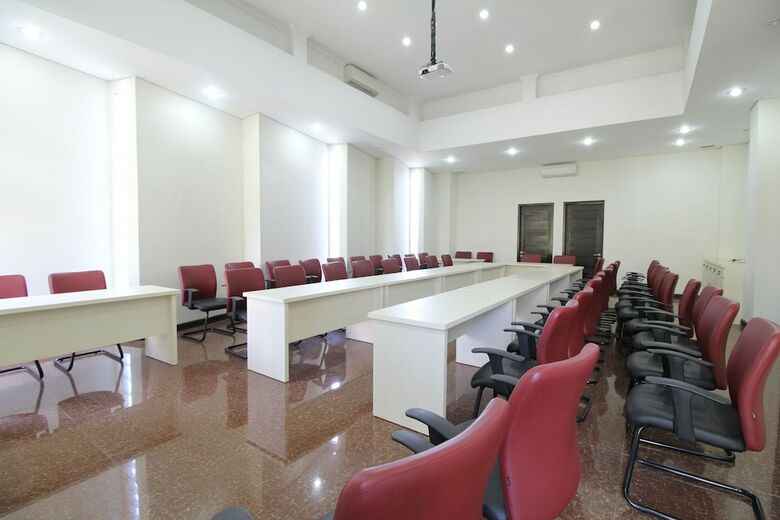 Hotel Airy Gianyar Hasanuddin Gang Dugul Sari Bali