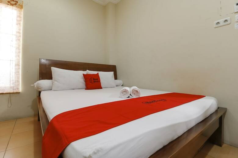 Hotel Reddoorz @ Kwitang