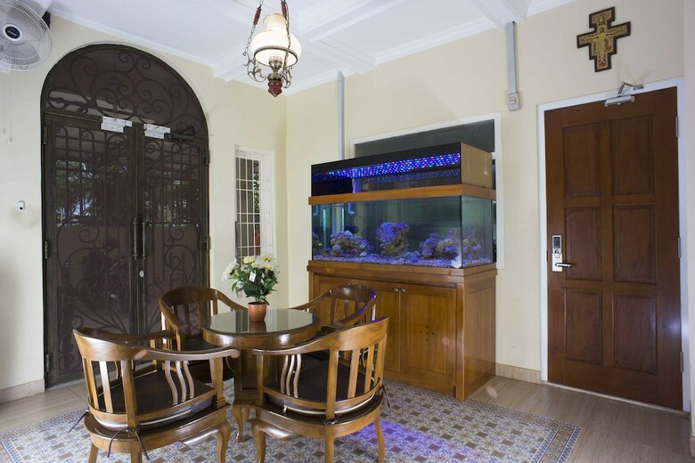 Hotel Reddoorz @ Kwitang
