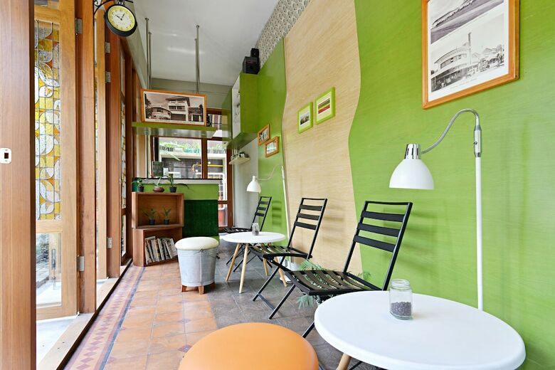 Hotel Zen Rooms Cibeunying Riau