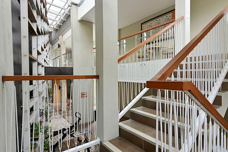 Hotel Zen Rooms Cibeunying Riau