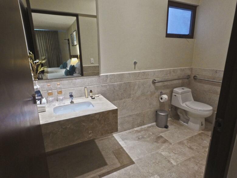 Grand Marina Hotel