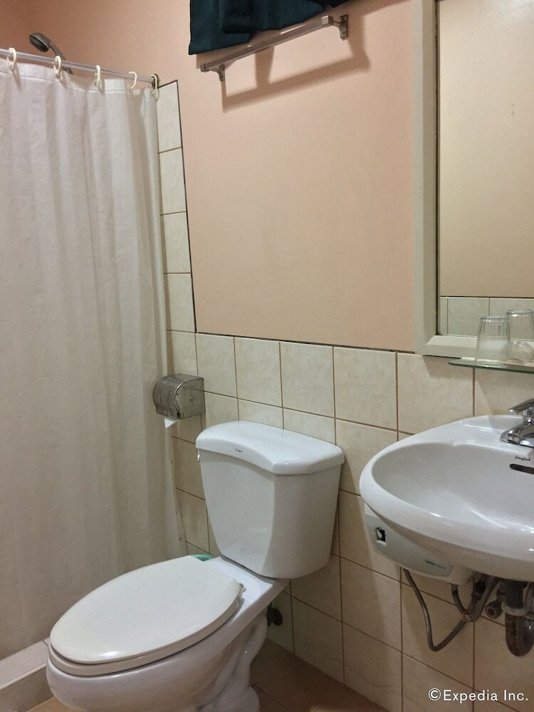 Hostal Marbella Leisure Hostel