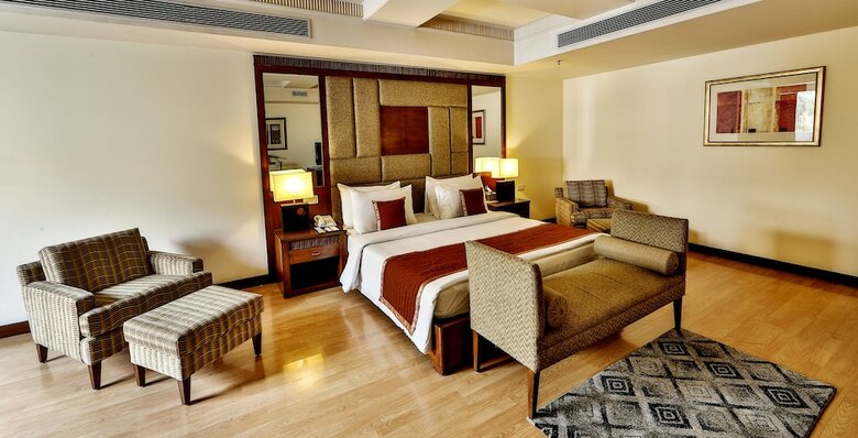 Hotel Regenta Central Klassik
