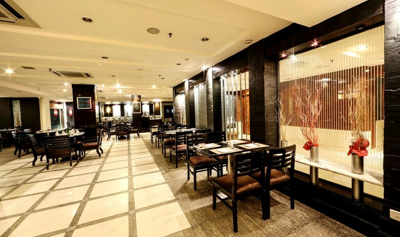 Hotel Regenta Central Klassik