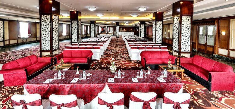 Hotel Regenta Central Klassik
