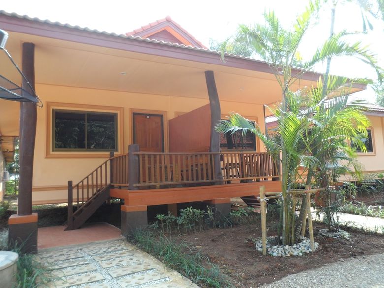 Hotel Khunnam Rimtarn Resort