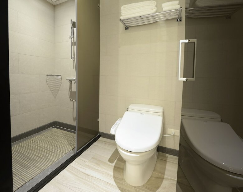 Uinn Business Hotel - Taipei Shilin