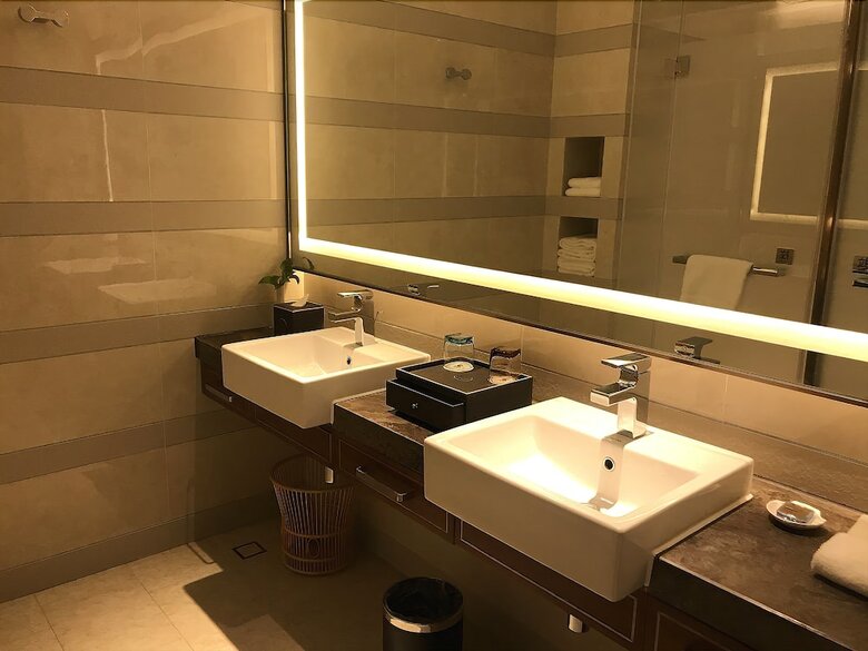 Golden Eagle Summit Hotel Yancheng
